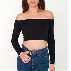 SALE✨ AA black off-shoulder crop